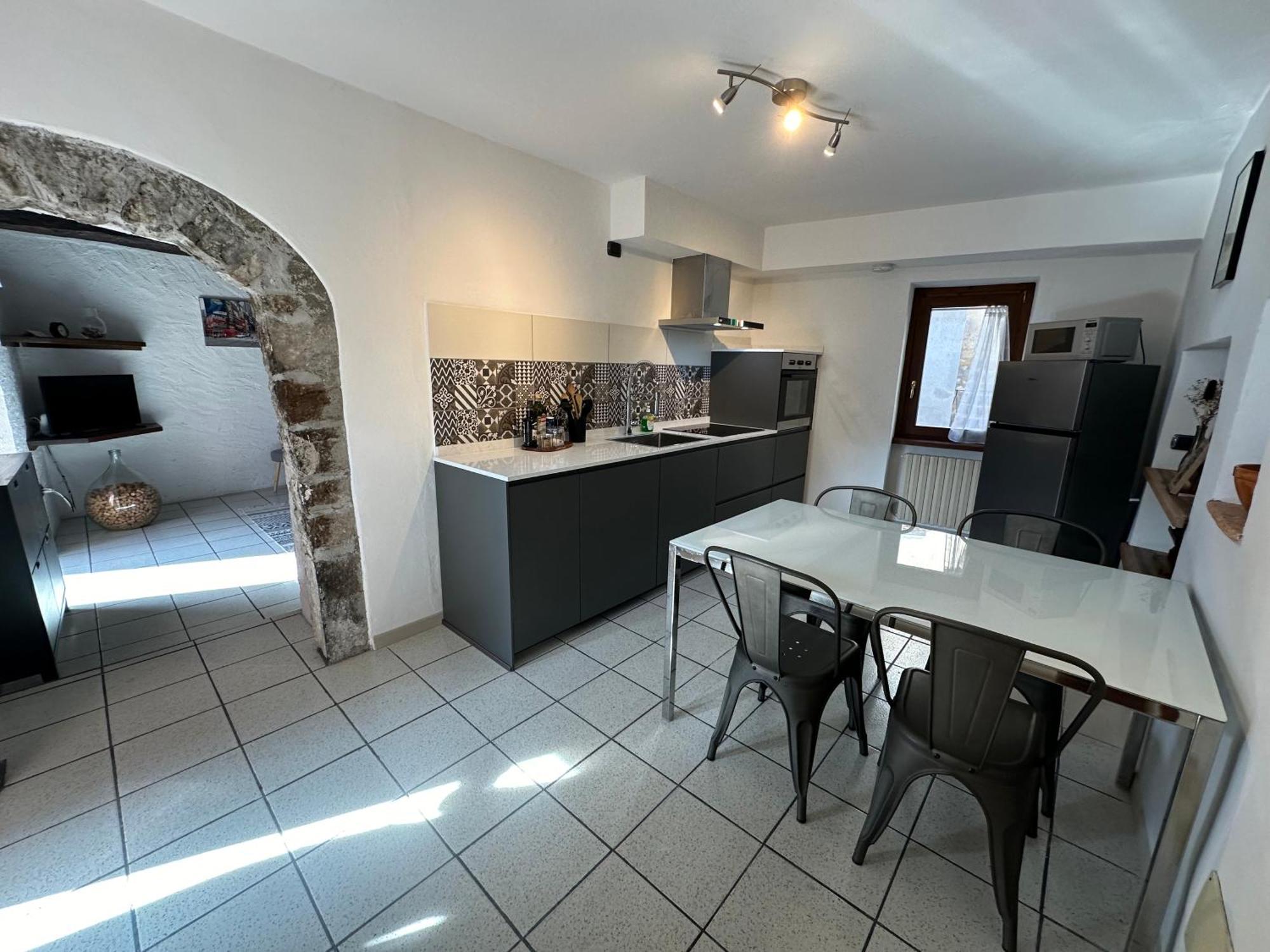 Appartamento Nido Del Lago Lenno Luaran gambar
